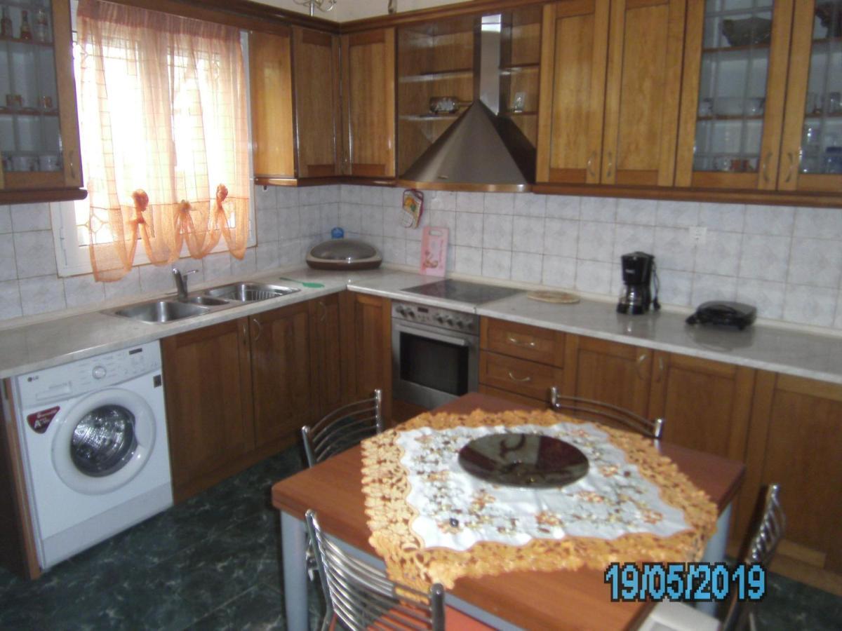 George'S House Apartman Ágios Matthaíos Kültér fotó