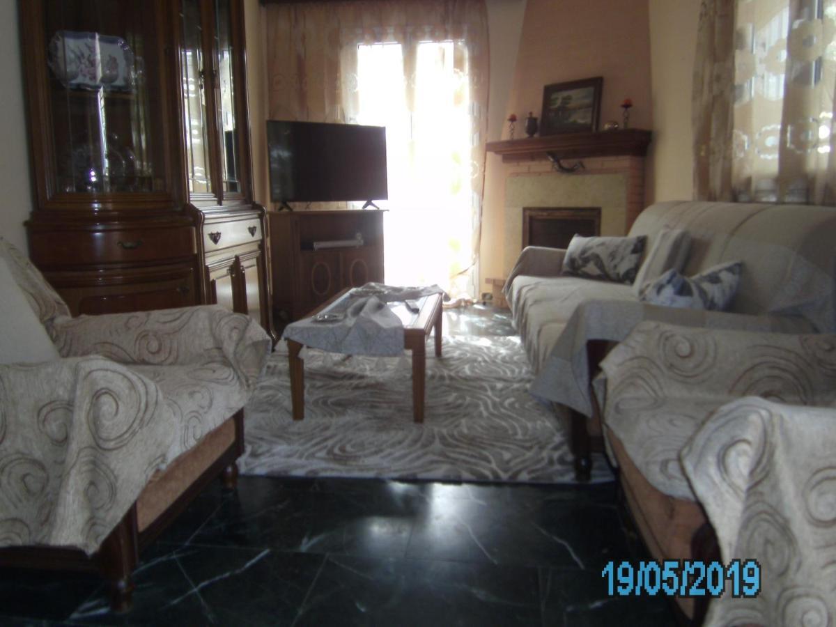 George'S House Apartman Ágios Matthaíos Kültér fotó